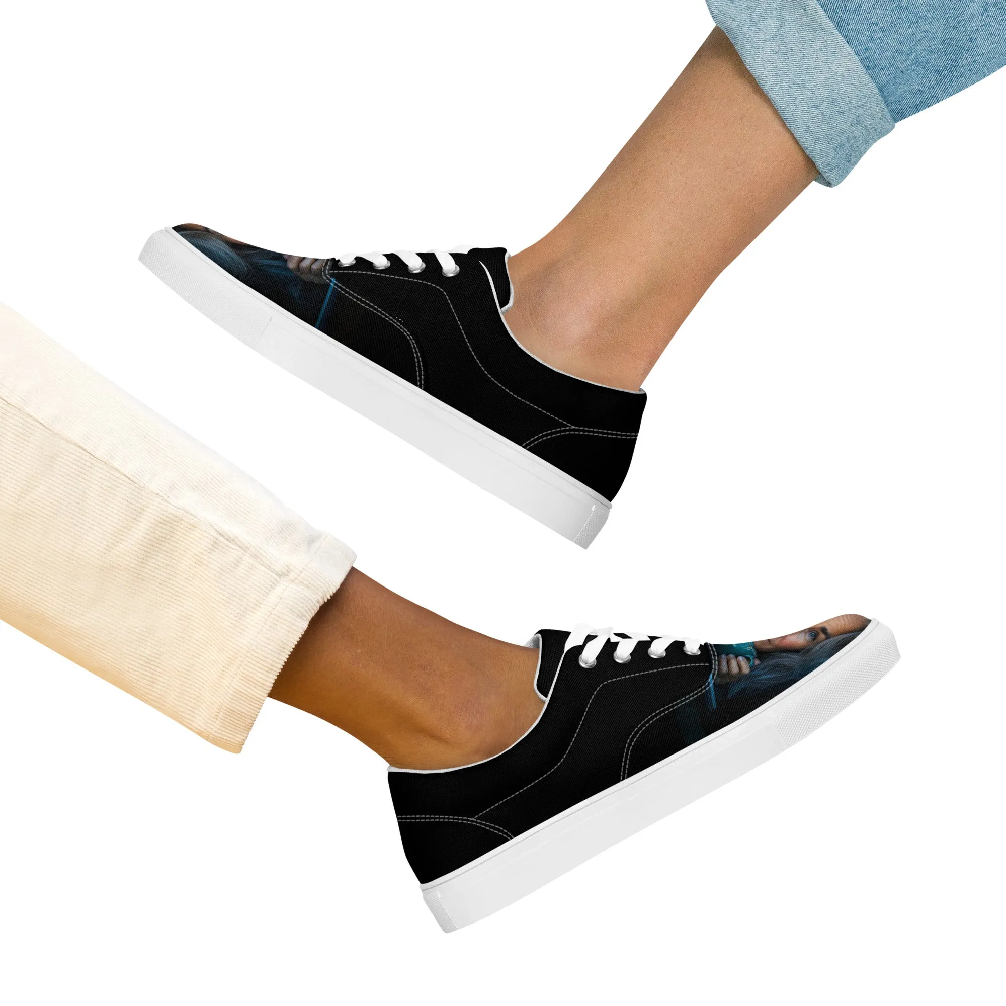 Charming Brew Women’s lace-up canvas shoes