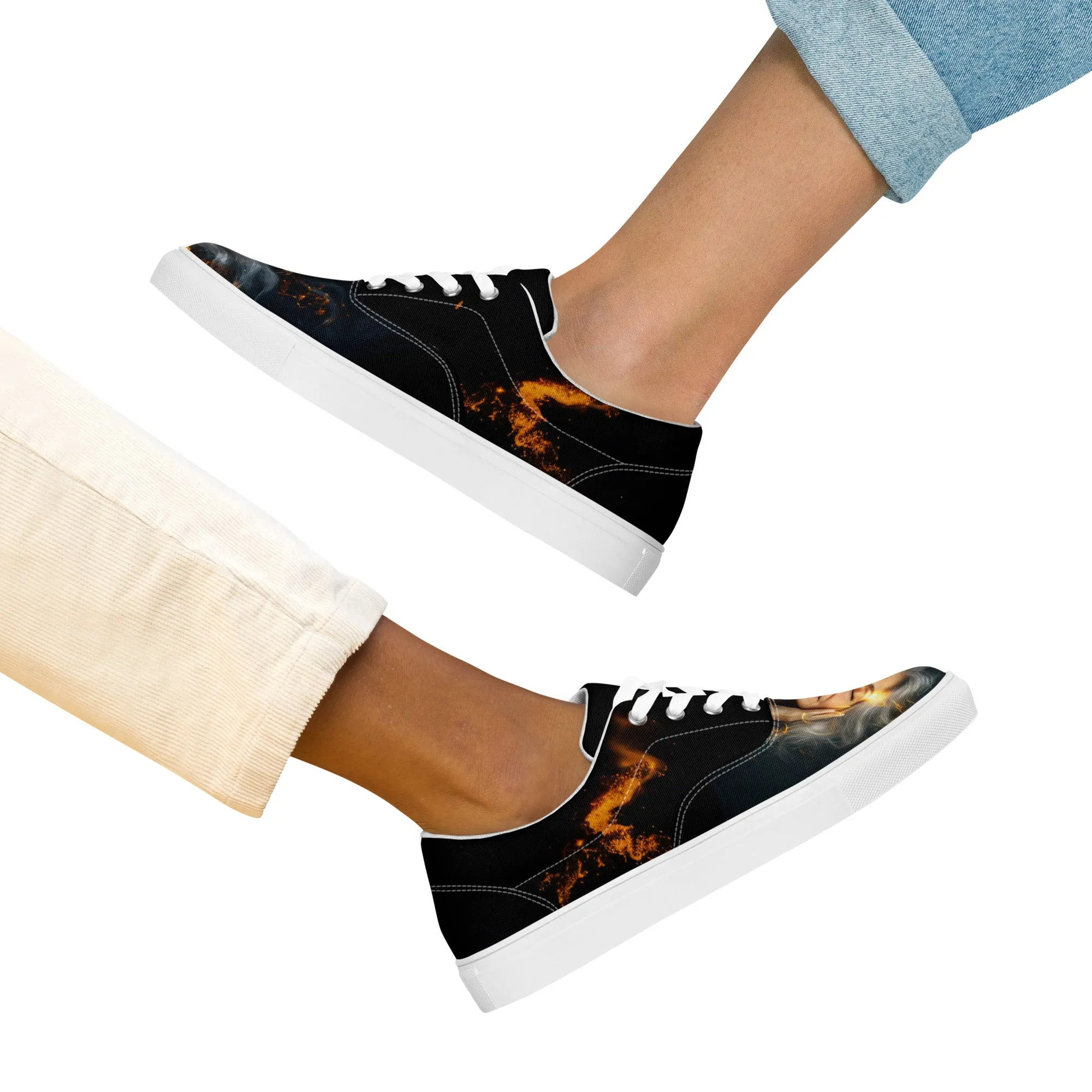 Classic Allure Women’s lace-up canvas shoes