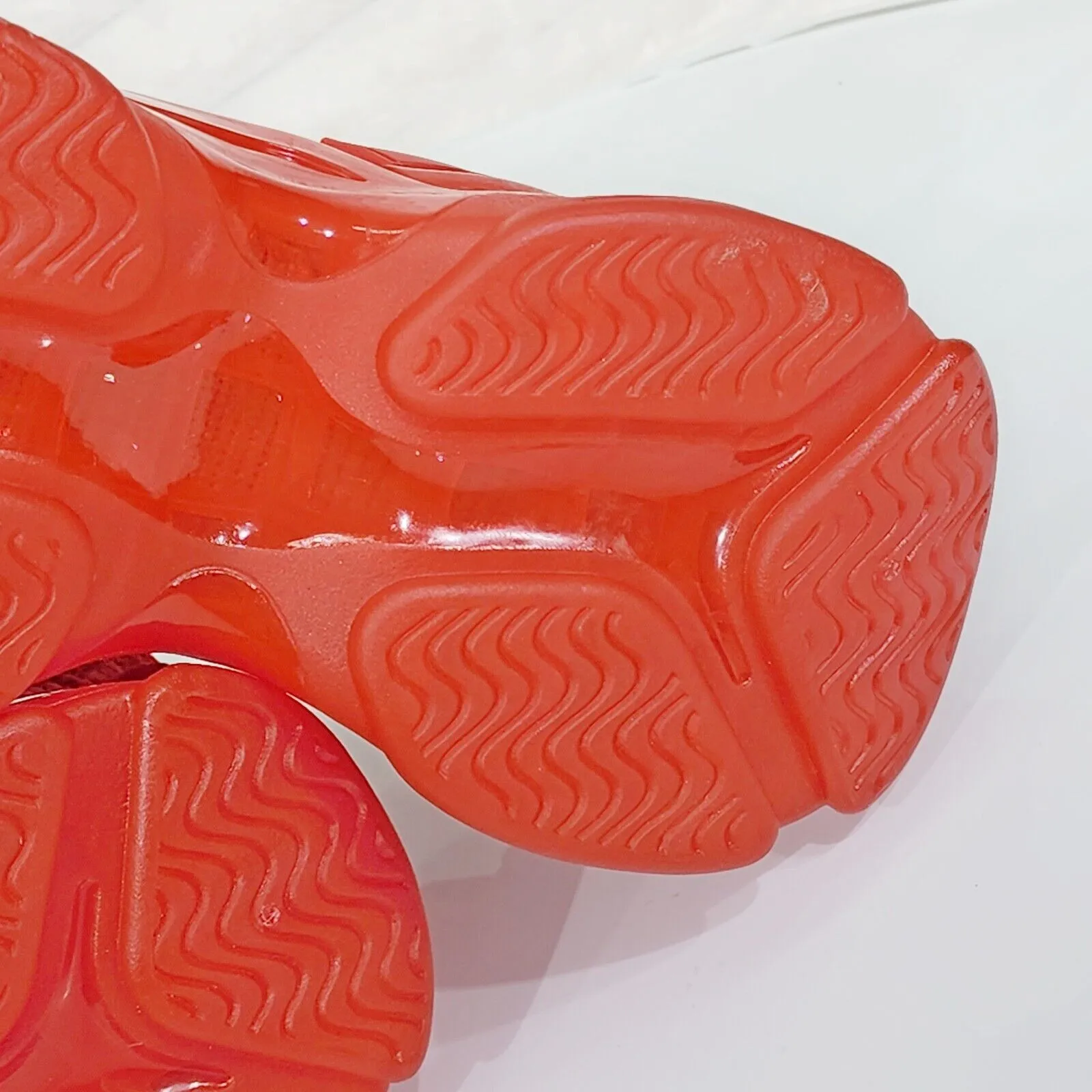 Frey Red Jelly Sole Slip On Pull Tie Comfy Running Shoes Sneakers